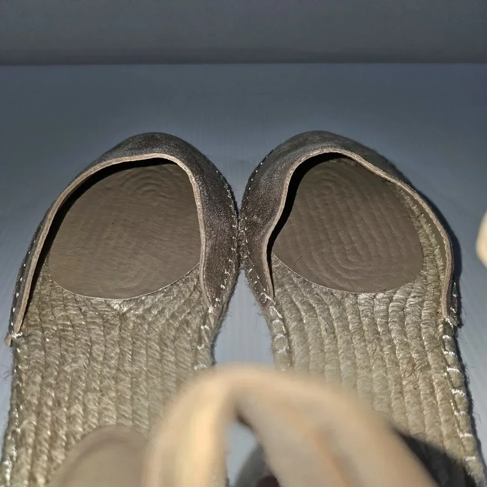 Eileen Fisher Lala Flat Espadrille Sandal Womens 9.5 Metallic Tan Leather NEW